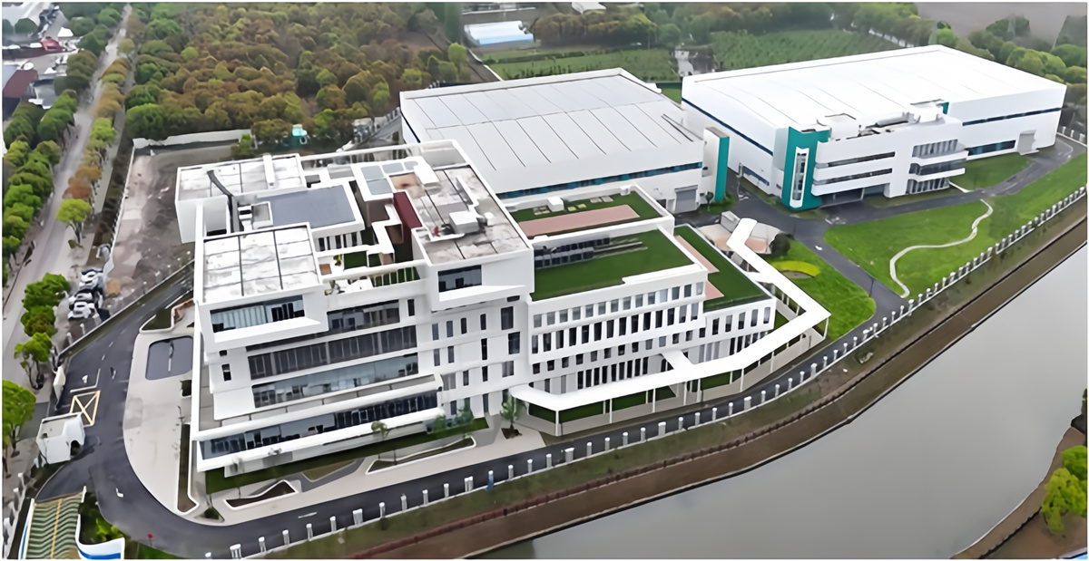 上海翌耀科技車(chē)間倉(cāng)儲(chǔ)綠化日常保潔等工